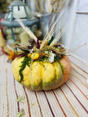 Dried Florals decorated pumpkin | Fall decor | Table Centerpiece decor | Seasonal Decoration | Local Pickup Only